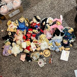 19 muffy vanderbears and bunnies Collection